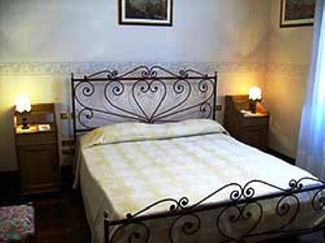 سولمونا B&B Santa Chiara المظهر الخارجي الصورة