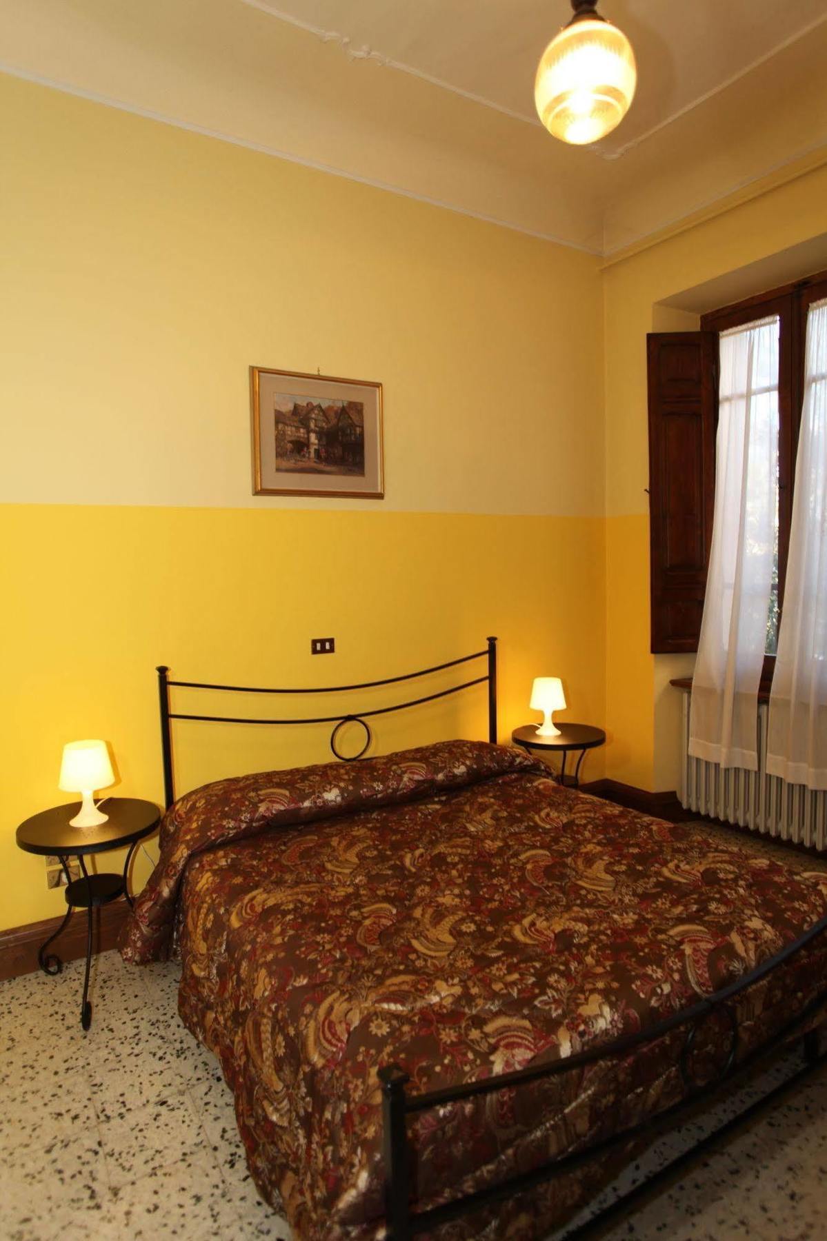 سولمونا B&B Santa Chiara المظهر الخارجي الصورة